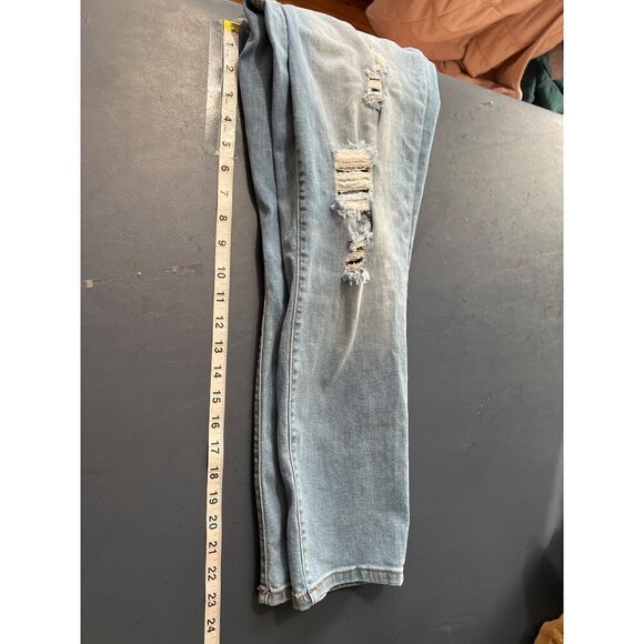 Chicos So Slimming Girlfriend Crop Jeans Chicos Sz 0 US 4 Small Light Wash sha - Picture 10 of 12